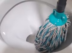 Plombiers utilisent un chiffon pour déboucher les toilettes grâce à une méthode inconnue, voici comment ! Plombiers utilisent un chiffon pour déboucher les toilettes grâce à une méthode inconnue