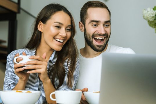 10 signes qui prouvent que vous êtes dans une relation saine (même si cela ne semble pas) 10 signes qui prouvent que vous êtes dans une relation saine (même si cela ne semble pas)