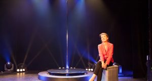 Élisabeth Buffet raconte avec humour sa ménopause Élisabeth Buffet raconte avec humour sa ménopause